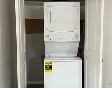 4818 Junius Street - Photo Thumbnail 9