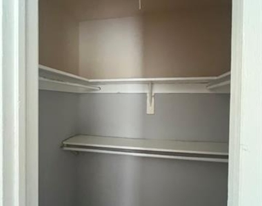 4818 Junius Street - Photo Thumbnail 4