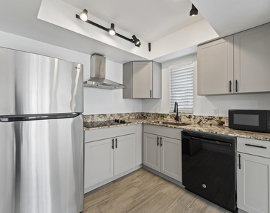 1625 Se Green Acres Circle - Photo Thumbnail 7