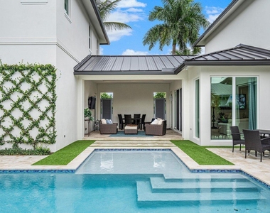217 Gulfstream Boulevard - Photo Thumbnail 34