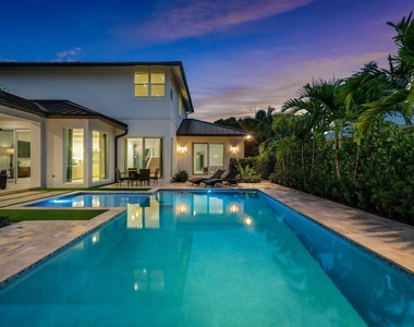 217 Gulfstream Boulevard - Photo Thumbnail 39
