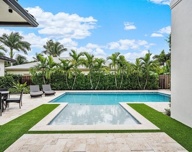 217 Gulfstream Boulevard - Photo Thumbnail 36
