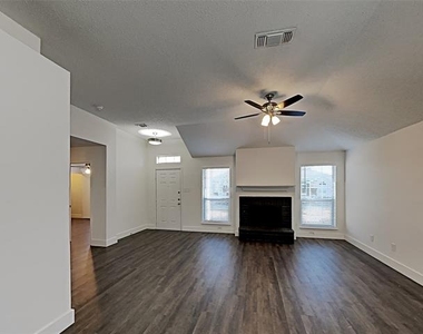 2705 Hidden Springs Drive - Photo Thumbnail 6