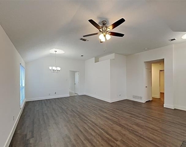 2705 Hidden Springs Drive - Photo Thumbnail 2