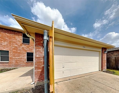 1405 Evergreen Street - Photo Thumbnail 16