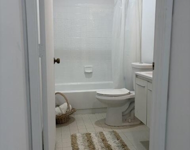 8934 Sunnywood Place - Photo Thumbnail 18