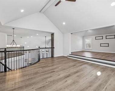 4913 Meadow Creek Drive - Photo Thumbnail 24