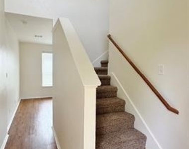 2260 Stonebrook Lane - Photo Thumbnail 1