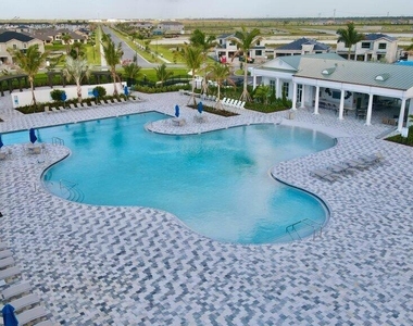 12341 Sw Nettuno Way - Photo Thumbnail 16