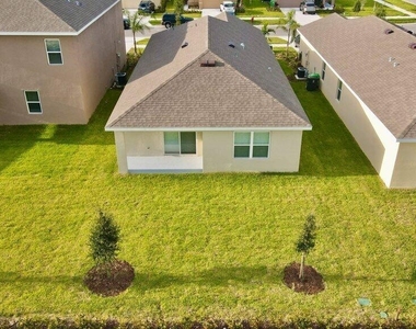 12341 Sw Nettuno Way - Photo Thumbnail 7