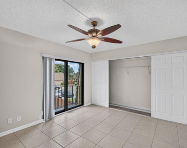 744 Springdale Circle - Photo Thumbnail 24
