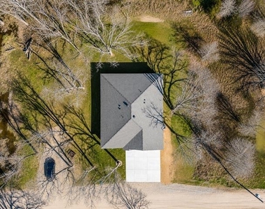 202 Dover Drive - Photo Thumbnail 22