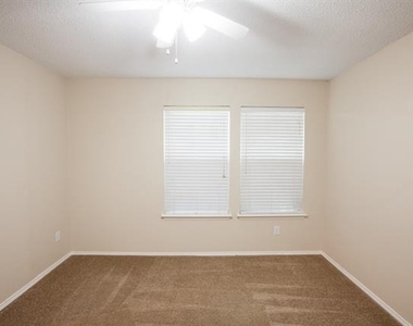 1118 Water Oak Way - Photo Thumbnail 36