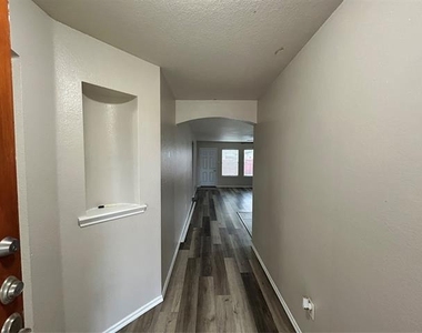 10445 Hideaway Trail - Photo Thumbnail 1