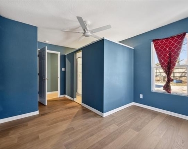 603 E Willingham Street - Photo Thumbnail 16