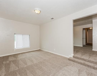 1504 Valley View Street - Photo Thumbnail 10