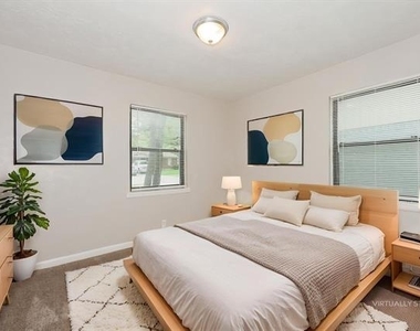1504 Valley View Street - Photo Thumbnail 12