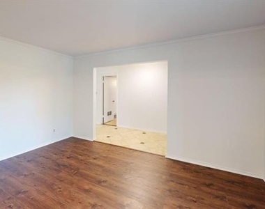12220 Hightower Place - Photo Thumbnail 7