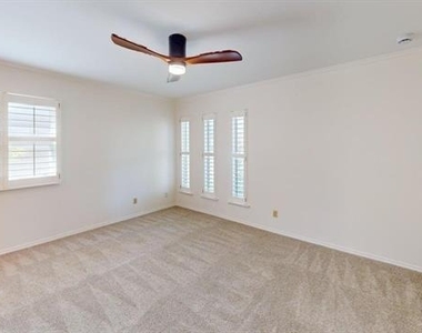 12220 Hightower Place - Photo Thumbnail 13