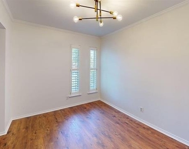 12220 Hightower Place - Photo Thumbnail 8