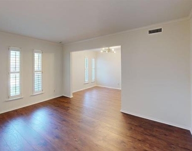 12220 Hightower Place - Photo Thumbnail 9
