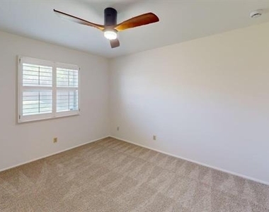 12220 Hightower Place - Photo Thumbnail 16