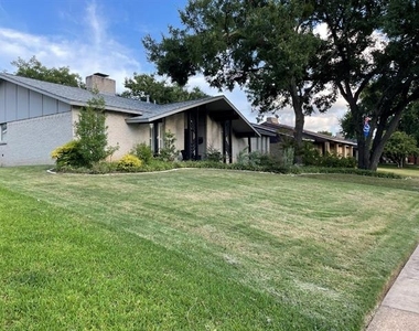 12220 Hightower Place - Photo Thumbnail 1