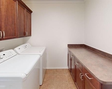 12220 Hightower Place - Photo Thumbnail 21