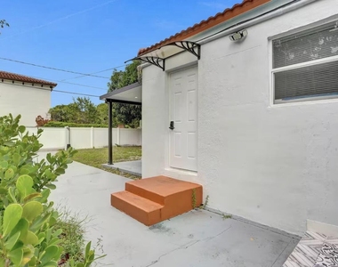 1701 Jefferson Street - Photo Thumbnail 25