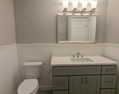 10008 Olmos Drive - Photo Thumbnail 7