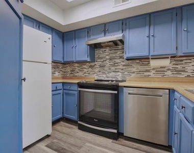 2301 Basil Drive - Photo Thumbnail 5