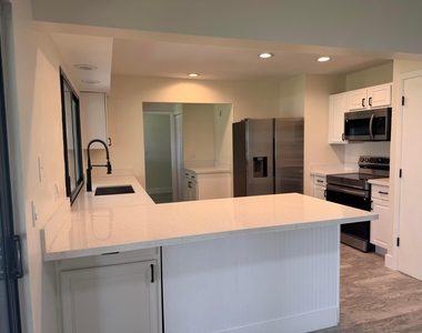 1117 Se Stewart Road - Photo Thumbnail 2