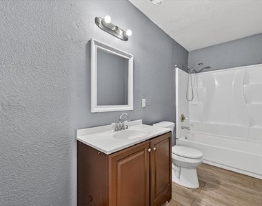 601 Royal Street - Photo Thumbnail 17