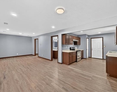 601 Royal Street - Photo Thumbnail 1