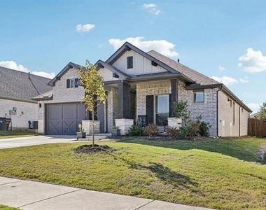 312 Scenic Point Drive - Photo Thumbnail 33