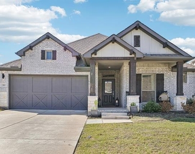 312 Scenic Point Drive - Photo Thumbnail 32