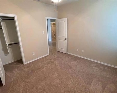 14144 Rabbit Brush Lane - Photo Thumbnail 7