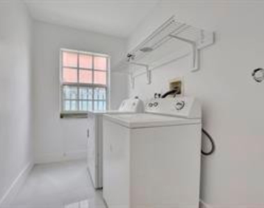 2410 Nw 137th Terrace - Photo Thumbnail 22