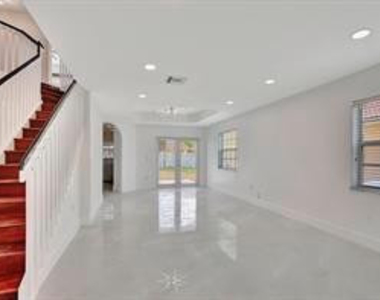 2410 Nw 137th Terrace - Photo Thumbnail 2