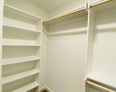 307 N Colbert Avenue - Photo Thumbnail 12