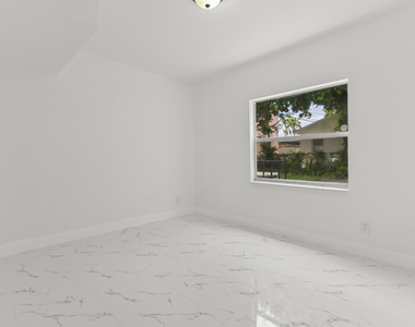 515 Putnam Road - Photo Thumbnail 14