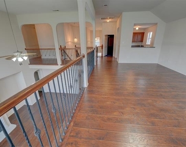 4005 Penny Royal Drive - Photo Thumbnail 15