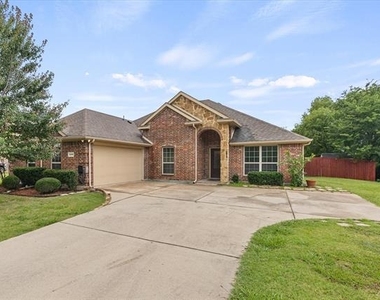1409 Hidden Creek Drive - Photo Thumbnail 3