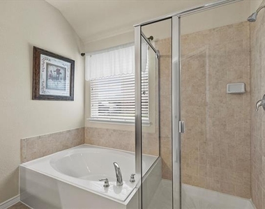1409 Hidden Creek Drive - Photo Thumbnail 19