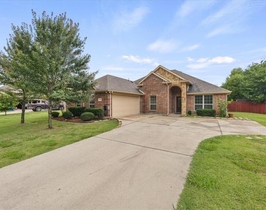 1409 Hidden Creek Drive - Photo Thumbnail 2