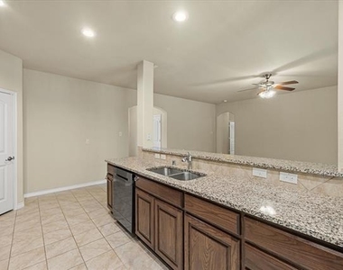 1409 Hidden Creek Drive - Photo Thumbnail 13