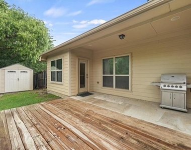 1409 Hidden Creek Drive - Photo Thumbnail 26