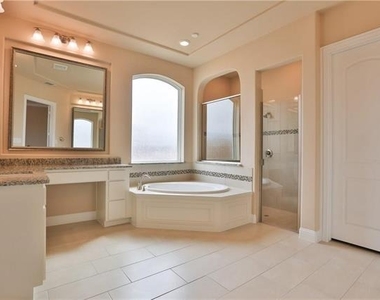 13278 Juliet Way - Photo Thumbnail 19