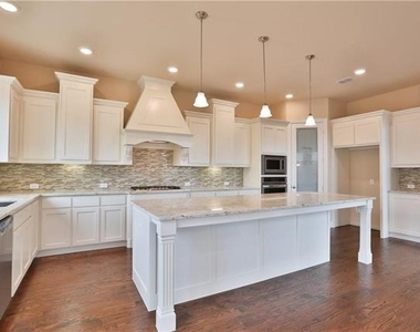 13278 Juliet Way - Photo Thumbnail 10