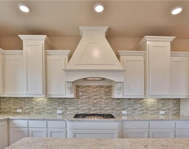 13278 Juliet Way - Photo Thumbnail 11